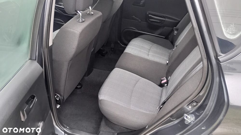 Kia Ceed 1.4 CVVT Attract - 16