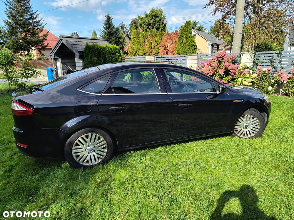 Ford Mondeo 2.0 Platinium X - 8