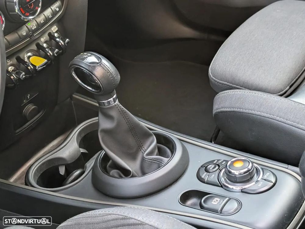 MINI Countryman Cooper SE ALL4 Auto - 12