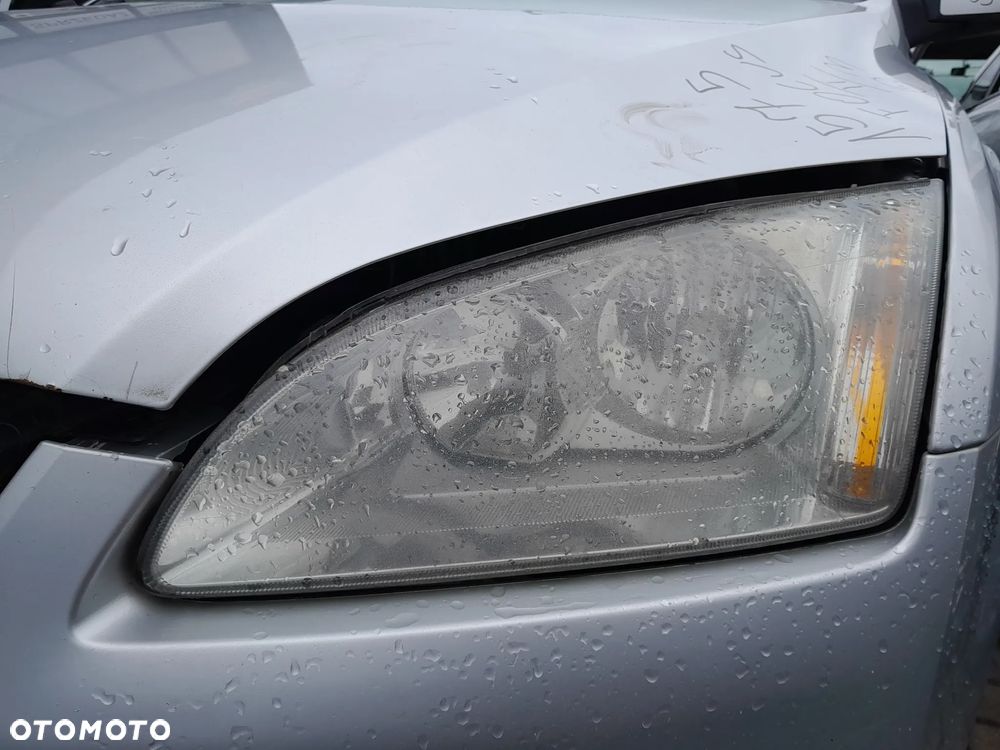 FORD FOCUS MK2 LAMPA REFLEKTOR LEWA PRZEDNIA LEWY PRZÓD