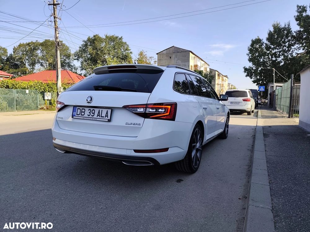 Skoda Superb 2.0 TDI DSG Sportline - 4