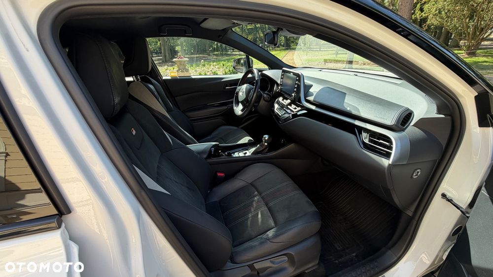 Toyota C-HR 1.8 Hybrid GPF GR Sport - 17