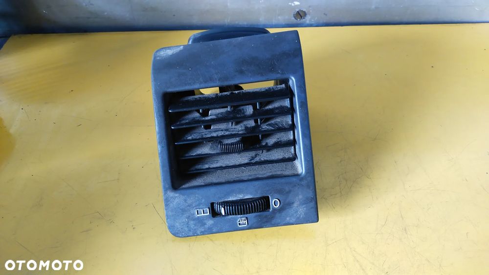 KRATKI NAWIEWU 6388310660 Mercedes Vito I W638 - 1