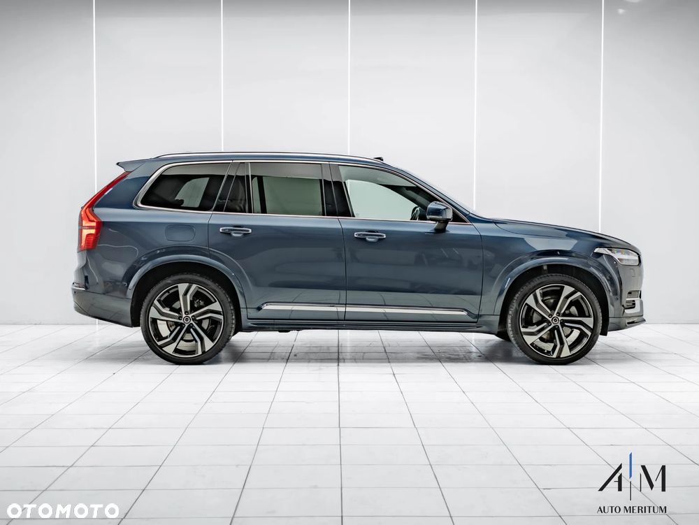 Volvo XC 90 B5 D AWD Ultimate Bright - 8