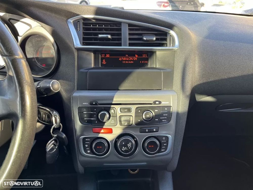 Citroën C4 1.6 e-HDi Business - 14