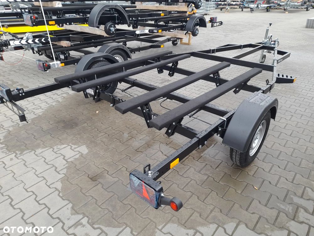 Lorries Przyczepa na dwa skutery wodne JET PP13-6025 odchylane światła LED czarna - 3