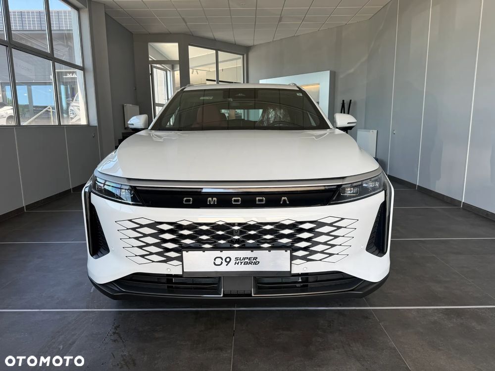 Omoda 9 1.5 Super Hybrid Exclusive AWD - 8
