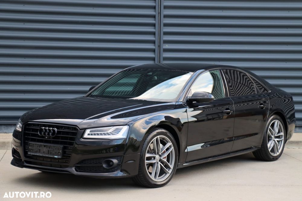 Audi A8 - 4