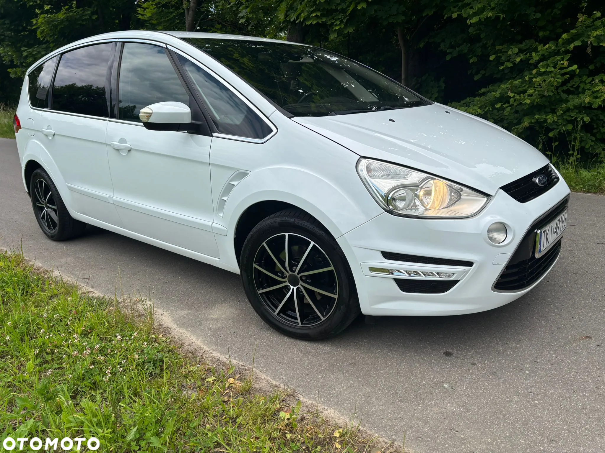 Ford S-Max 2.0 TDCi DPF Titanium - 4