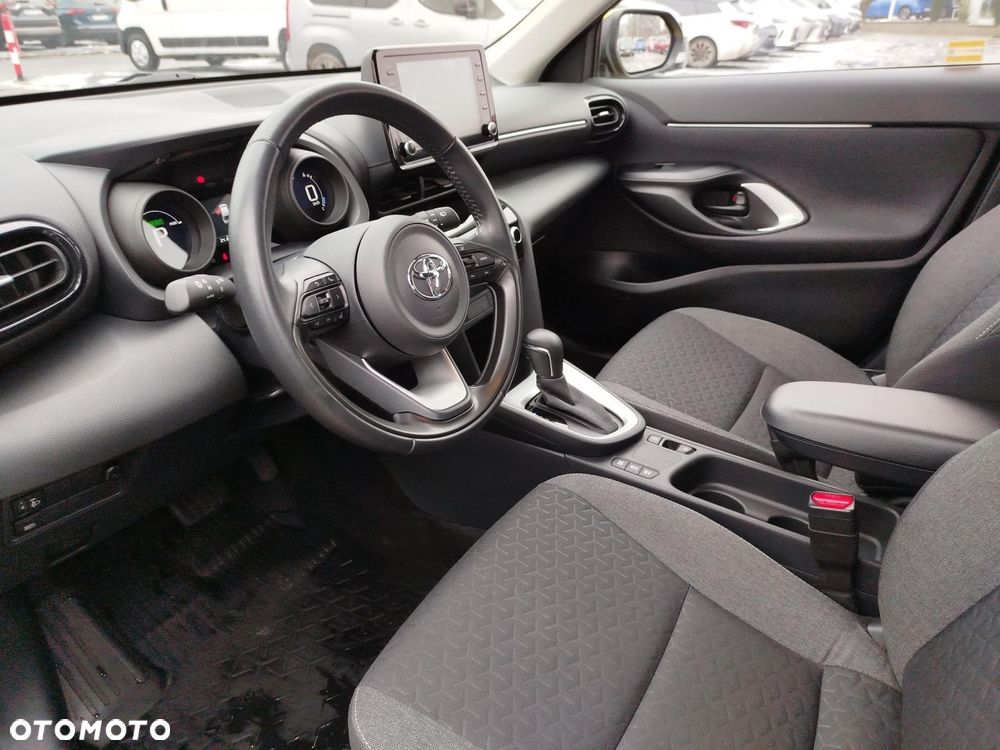 Toyota Yaris Cross - 10