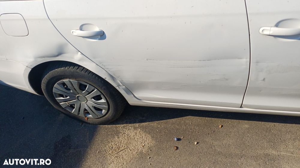 Volkswagen Golf - 4