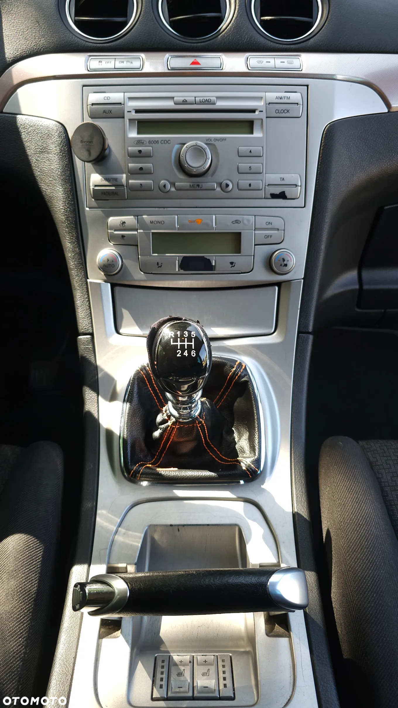 Ford S-Max 2.0 TDCi Trend - 15