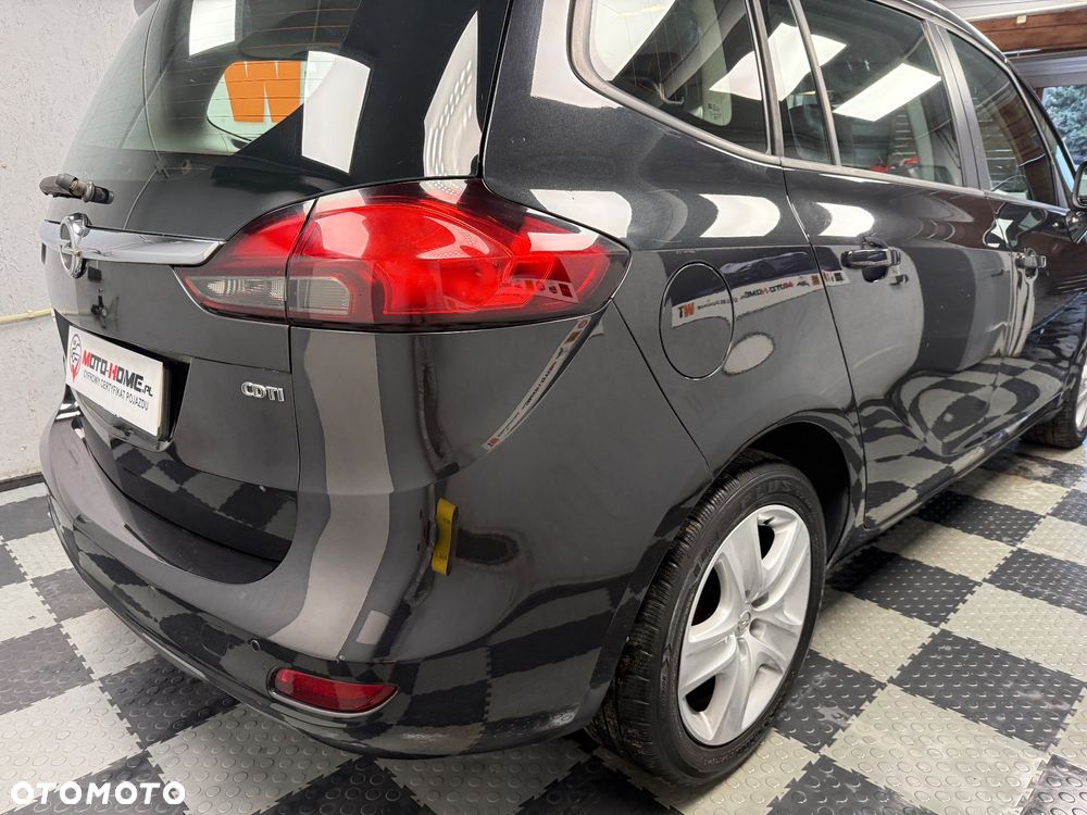 Opel Zafira - 22