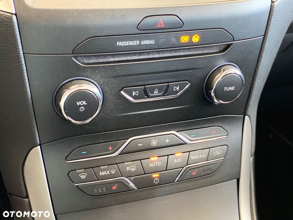 Ford S-Max 2.0 EcoBlue Titanium - 29