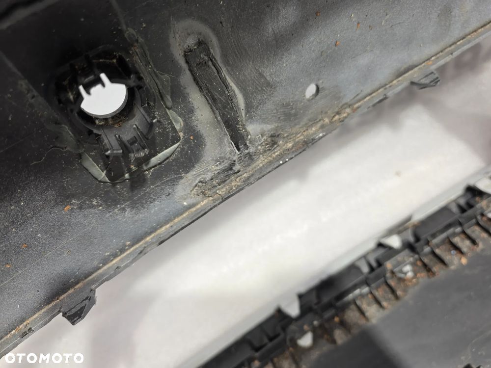 VW GOLF VII LIFT R-LINE 16- 5G0 ZDERZAK PRZEDNI PRZÓD NA SPRYSKI + 4xPDC + OSŁONA , NR 5G0807221LR + 5G0805915P , NR AUKCJI NZ1645 - 30