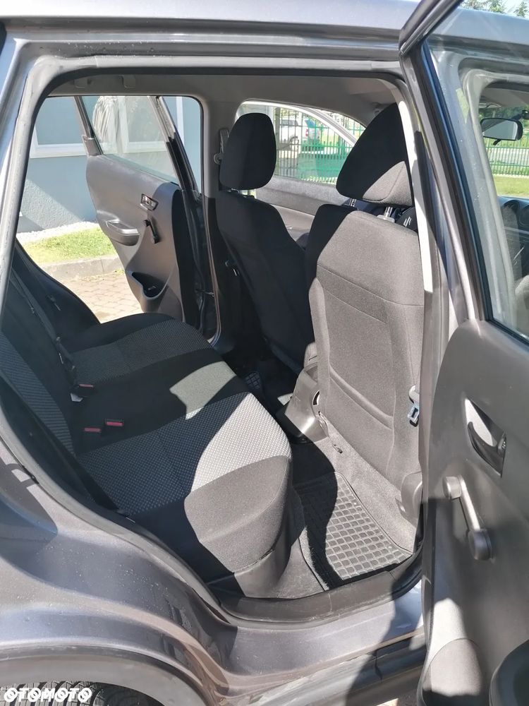 Suzuki Vitara 1.6 Comfort 4WD - 6