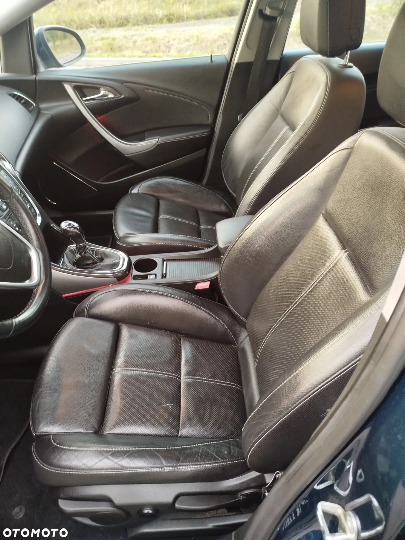Opel Astra 1.4 Turbo Cosmo - 28
