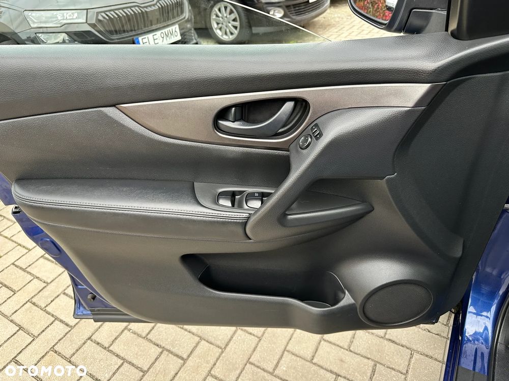 Nissan Qashqai - 18