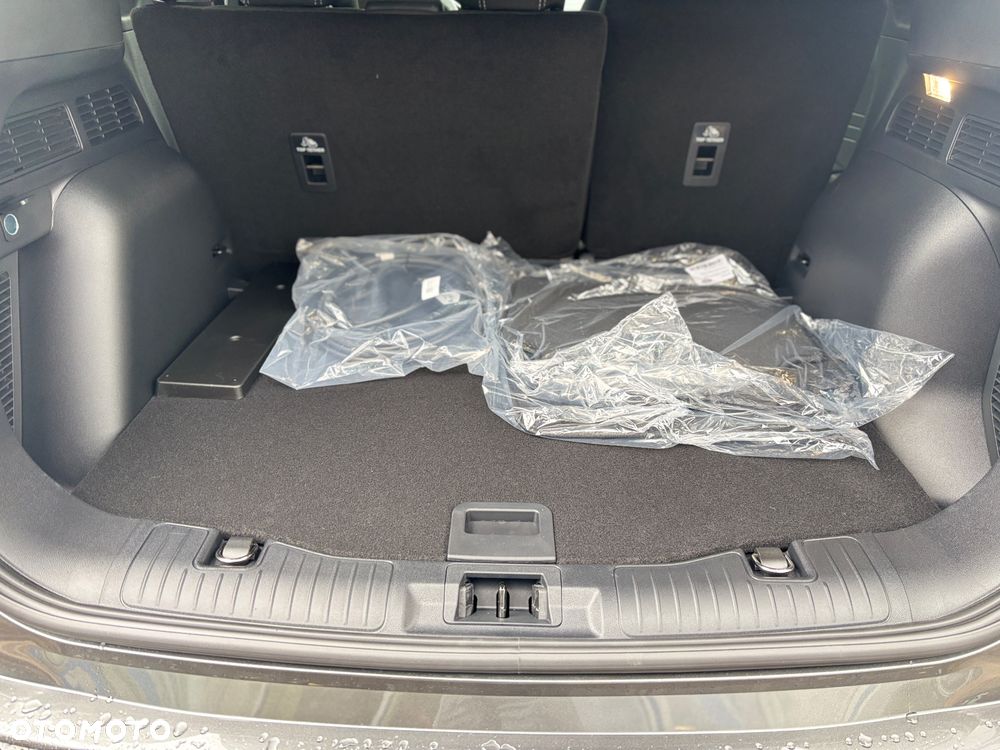 Ford Kuga 2.5P PHEV FWD Titanium eCVT - 8
