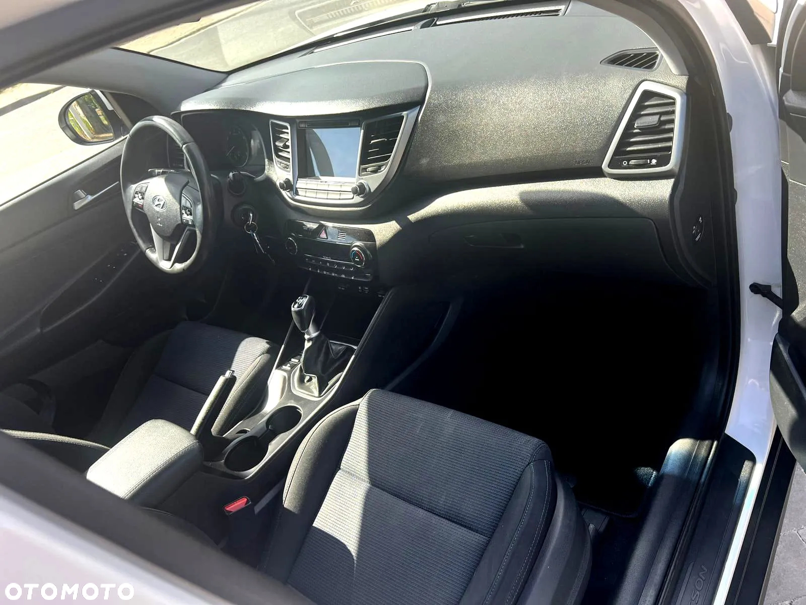 Hyundai Tucson 1.6 GDi 2WD Trend - 14