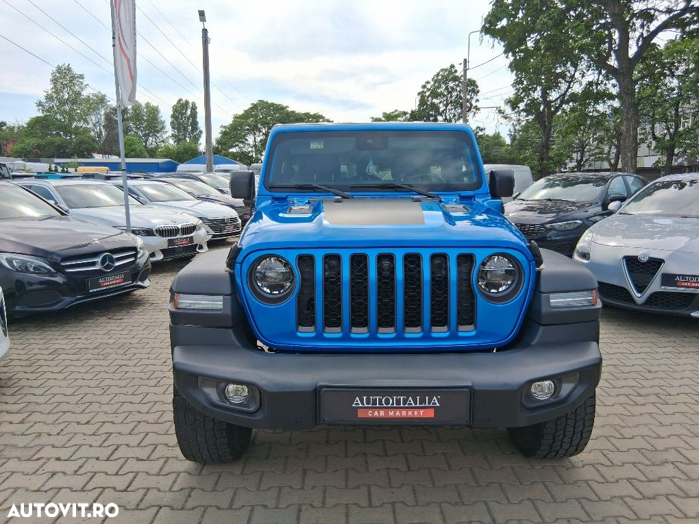 Jeep Wrangler - 2