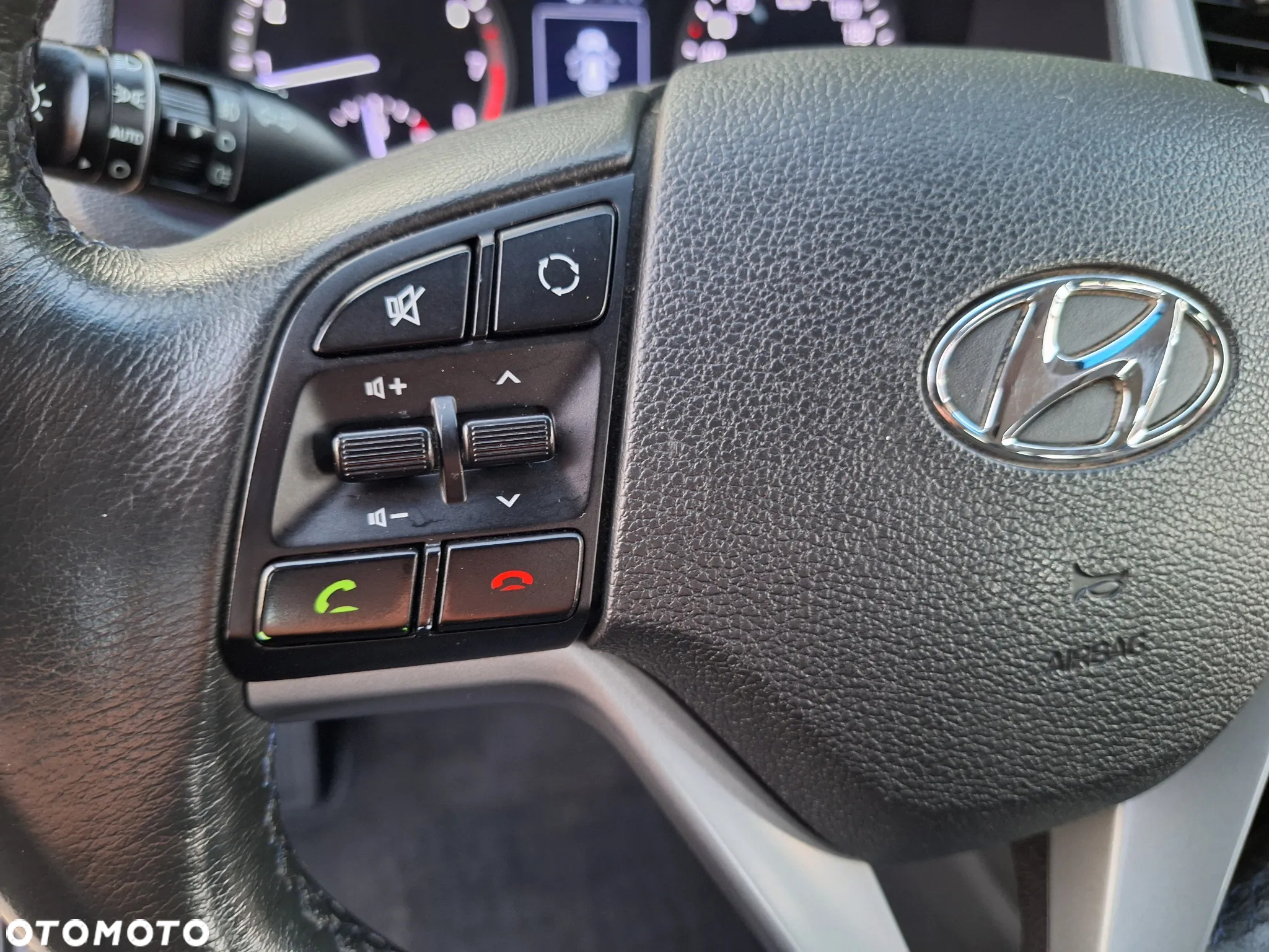 Hyundai Tucson 1.6 GDI BlueDrive Comfort 2WD - 27