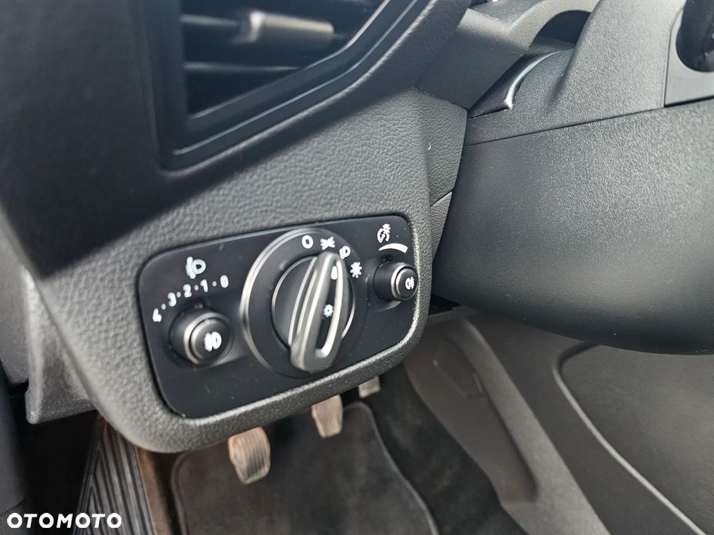 Ford Kuga 1.5 EcoBoost 2x4 SYNC - 17