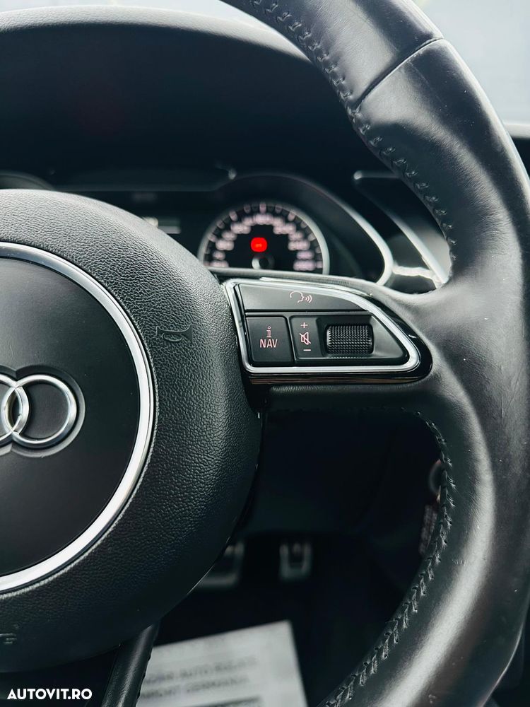 Audi A4 2.0 TDI DPF S line Sportpaket - 27