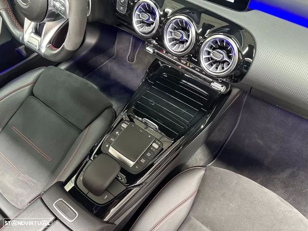 Mercedes-Benz A 45 AMG 4Matic+ Speedshift DCT 8G - 42