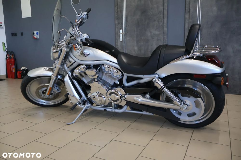 Harley-Davidson V-Rod Night Rod - 26