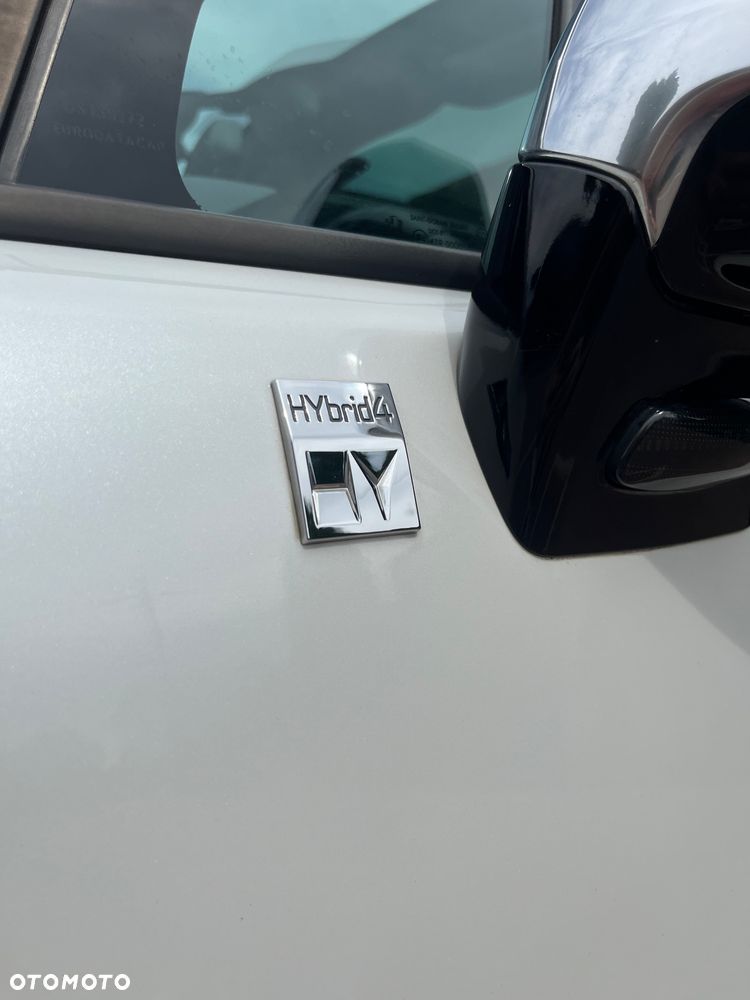 Peugeot 3008 2.0 HDi HYbrid4 - 30