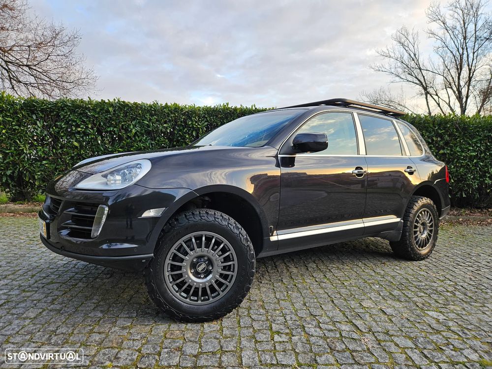 Porsche Cayenne Tiptronic - 1