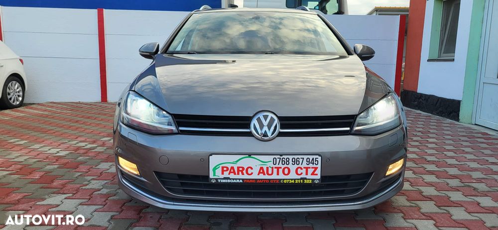 Volkswagen Golf - 25