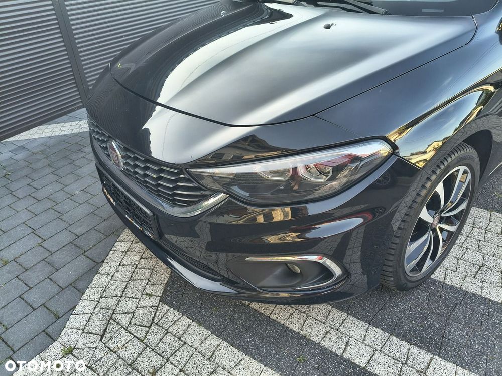 Fiat Tipo 1.4 T-Jet 16v Lounge EU6d - 21