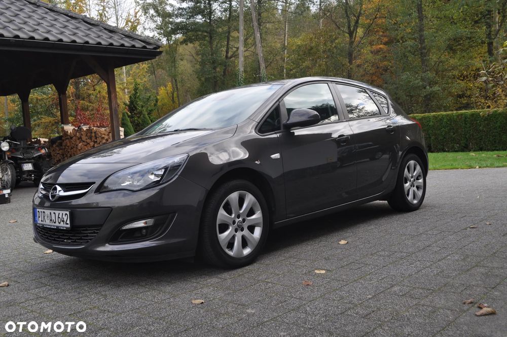 Opel Astra 1.4 Turbo Style - 12