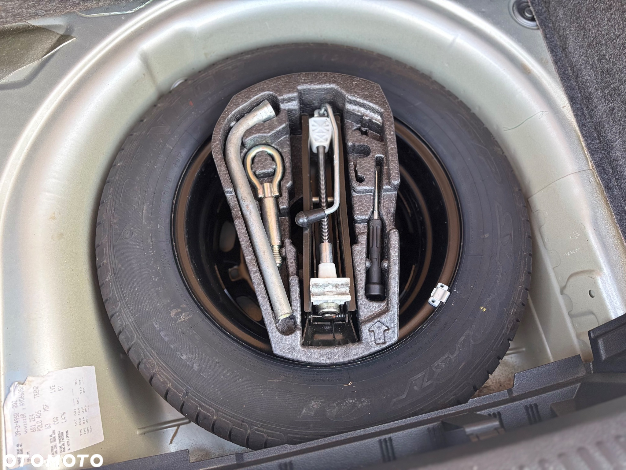 Volkswagen Polo - 16