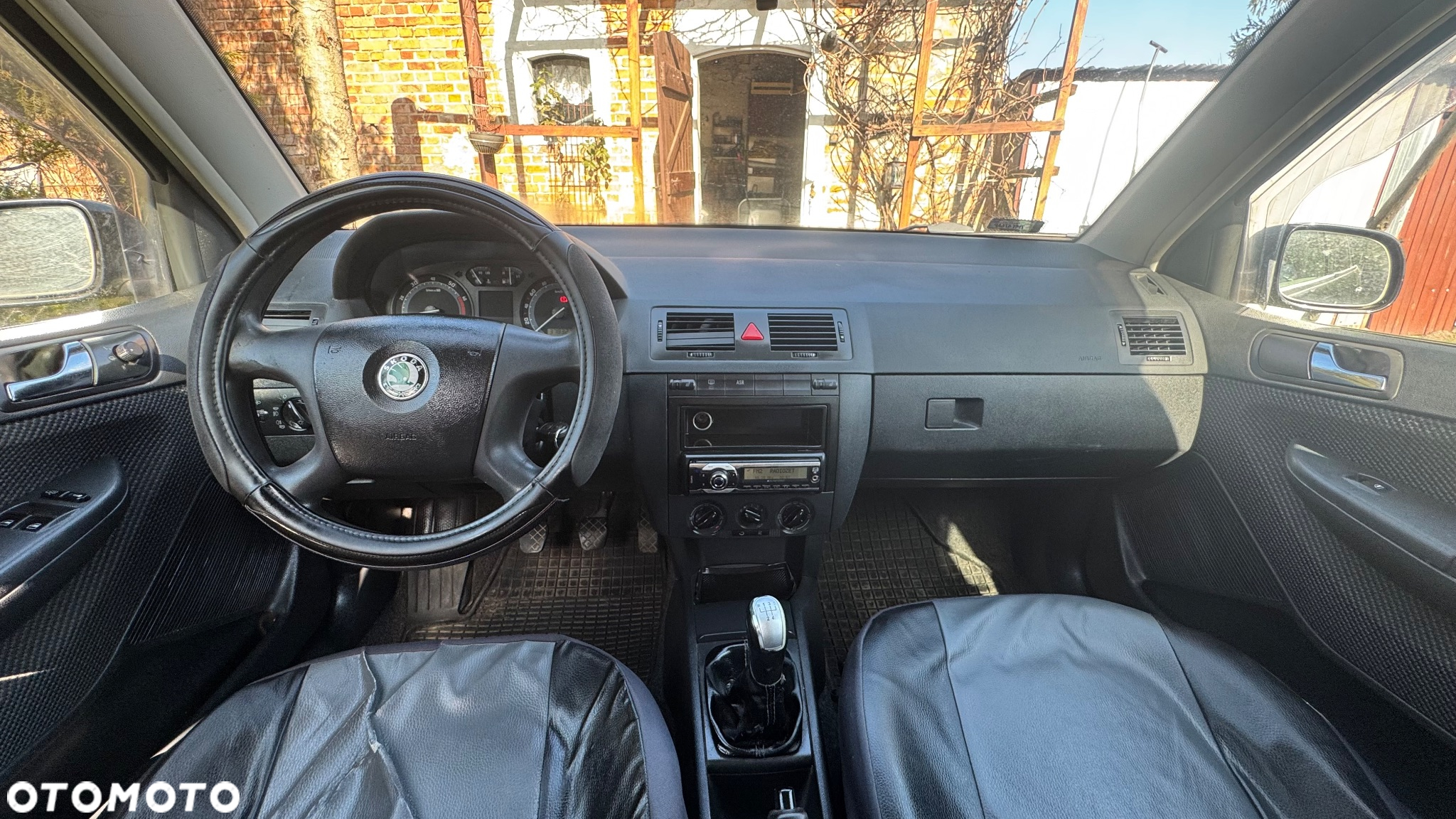 Skoda Fabia 1.4 16V Active - 10