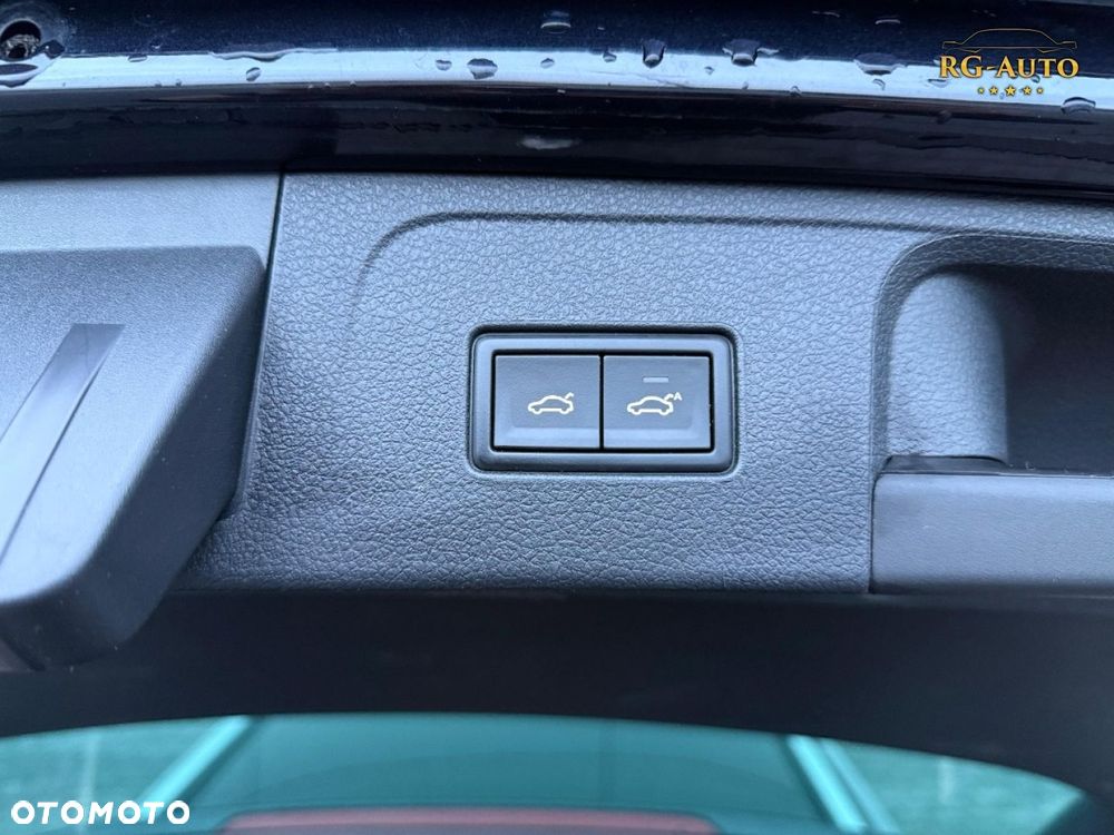 Volkswagen Passat - 33