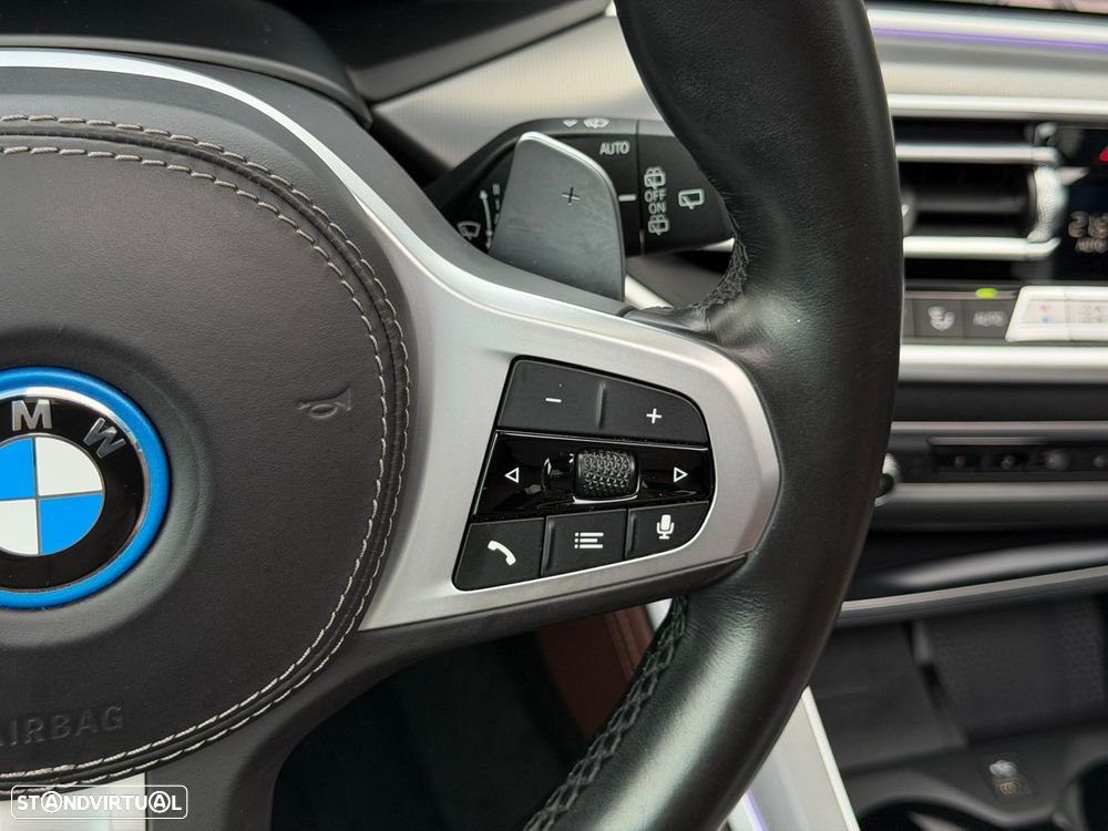 BMW X5 45 e xDrive Pack M - 41