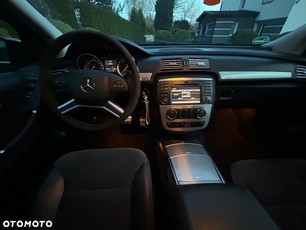 Mercedes-Benz Klasa R - 13