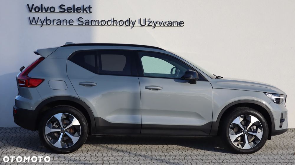 Volvo XC 40 B4 Plus Dark - 7
