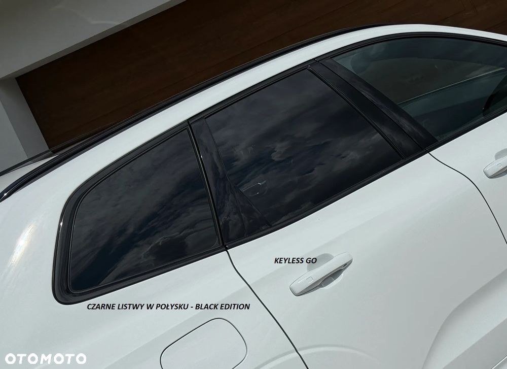 Volvo XC 60 B4 D Plus Dark - 34