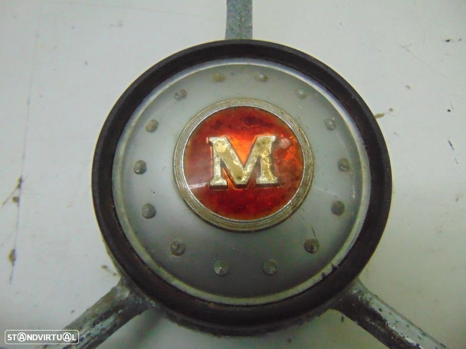 antigos centros ou aros de volante ford taunus - 7