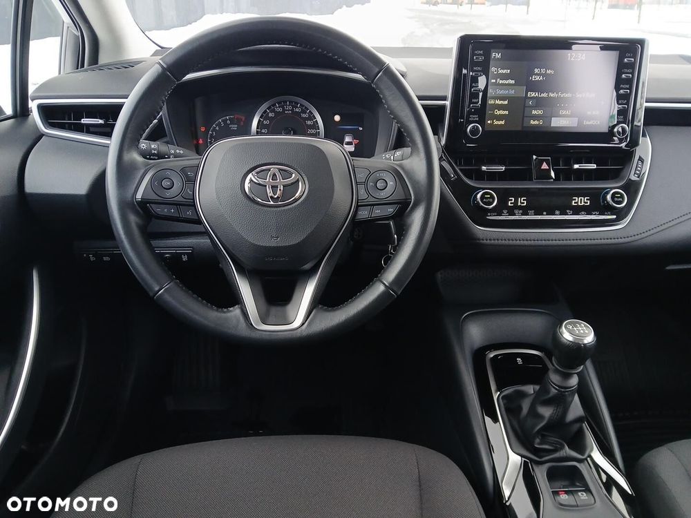 Toyota Corolla - 13