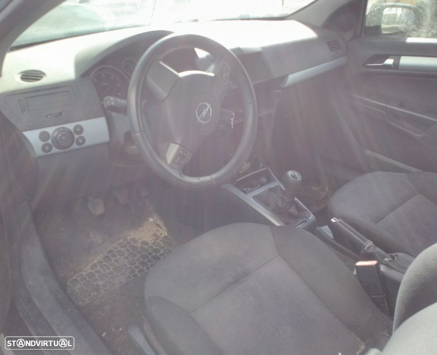 Opel Astra H GTC 1.7 cdti para peças - 5
