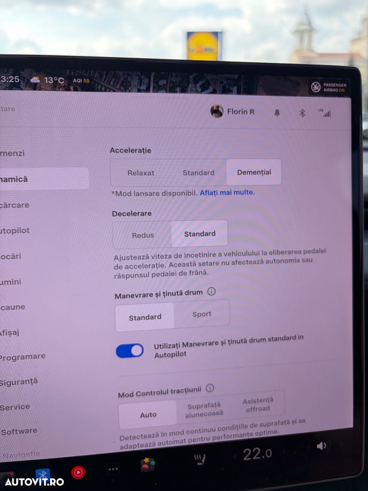 Tesla Model Y AWD Performance - 13