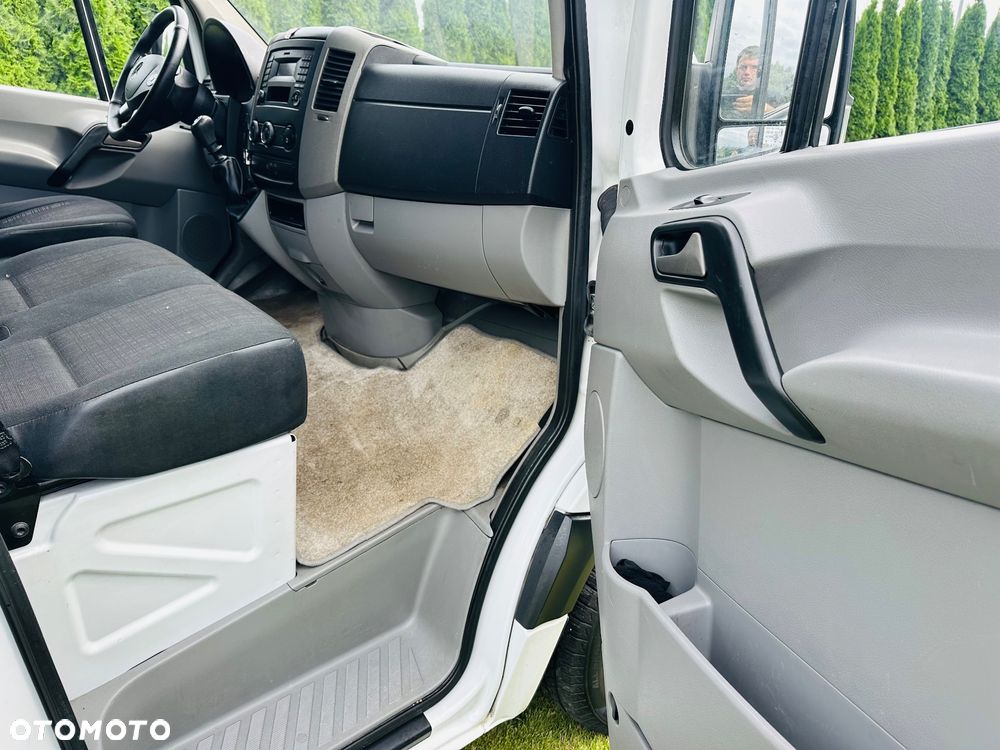 Mercedes-Benz Sprinter 210 CDI (BlueTec) 906.211 - 16