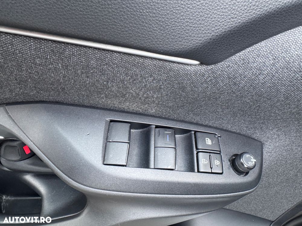 Toyota Yaris Cross 1.5 VVT-i Business Edition - 30