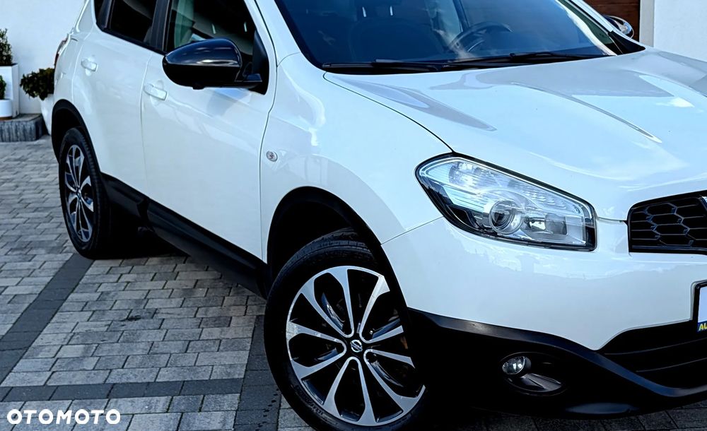 Nissan Qashqai 1.6 360 - 25