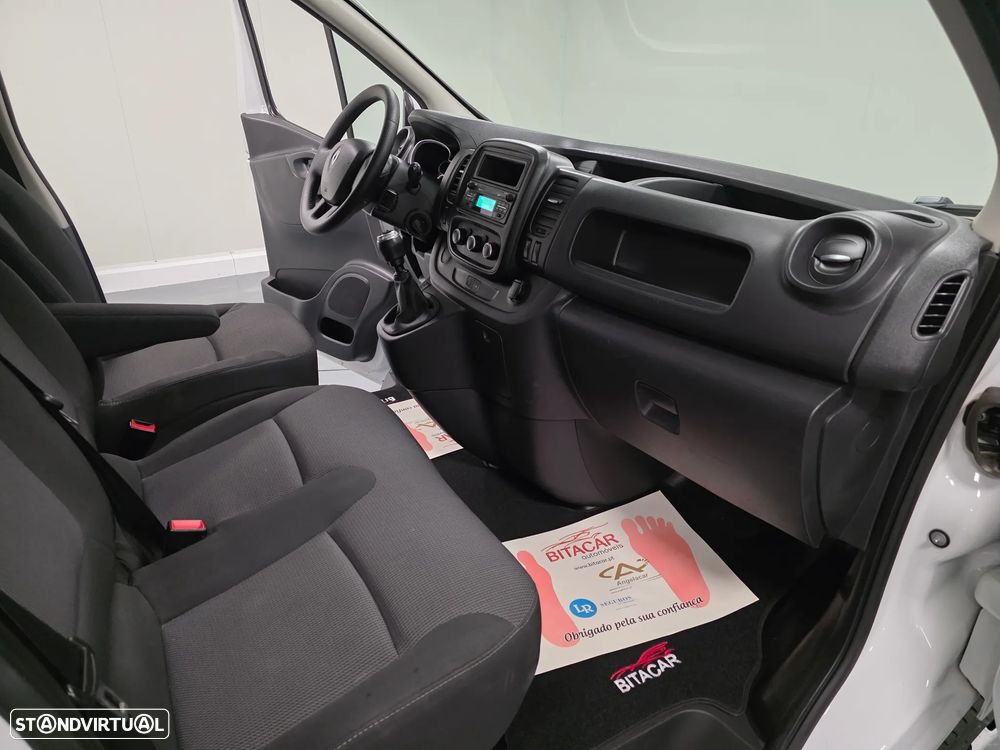 Renault TRAFIC 2.0 DCI 120CV IVA DEDUTIVEL - 42